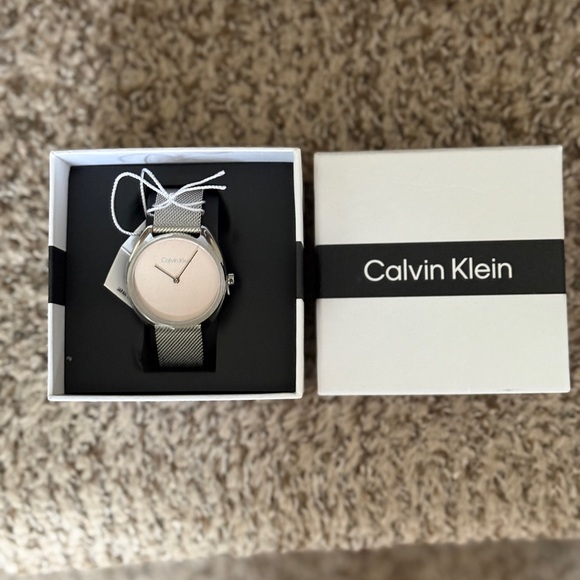 Calvin Klein Pink Dial Silver Womens mesh bracelet watch - Picture 6 of 9